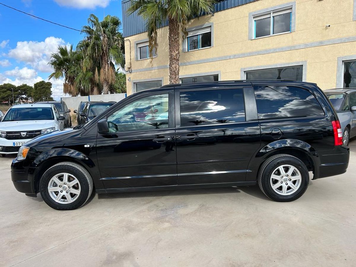 CHRYSLER GRAND VOYAGER LX 2.8 CRDI AUTO SPANISH LHD IN SPAIN 110000 MILES 7 SEAT 2008